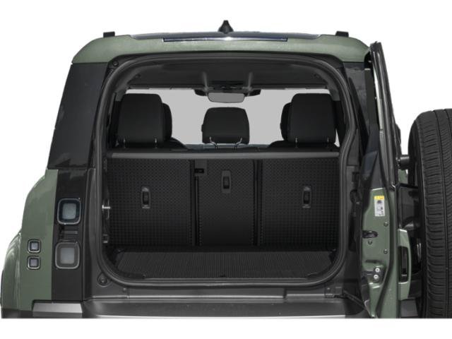 New 2026 Keswick Green Land Rover Trophy Edition Keswick image 10