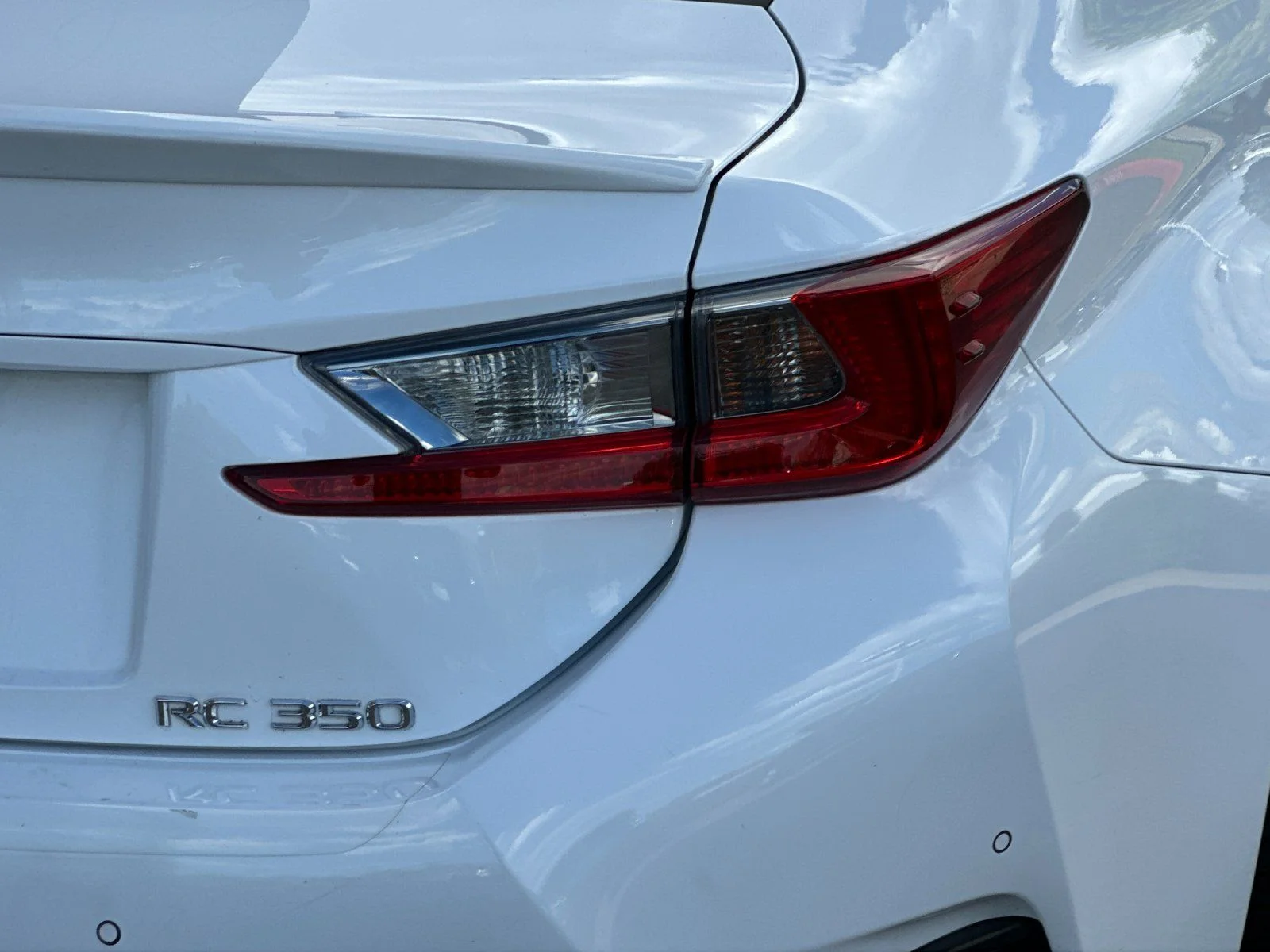 Used 2015 Ultra White Lexus 350 image 22