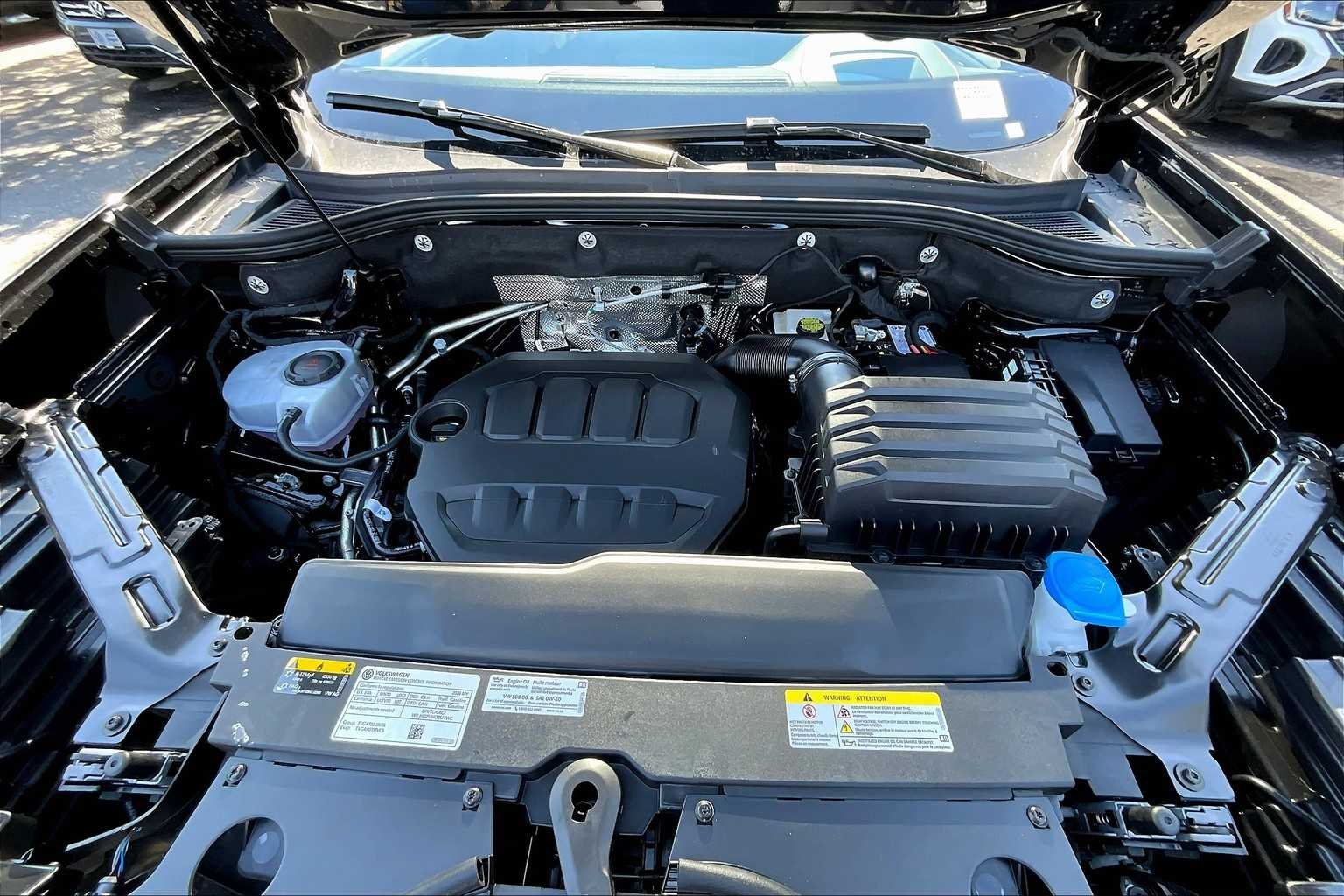 2026 Volkswagen Atlas Cross Sport SEL Premium R-LINE - Photo 16