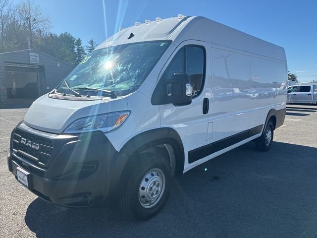 Used 2023 White Ram High Roof image 7