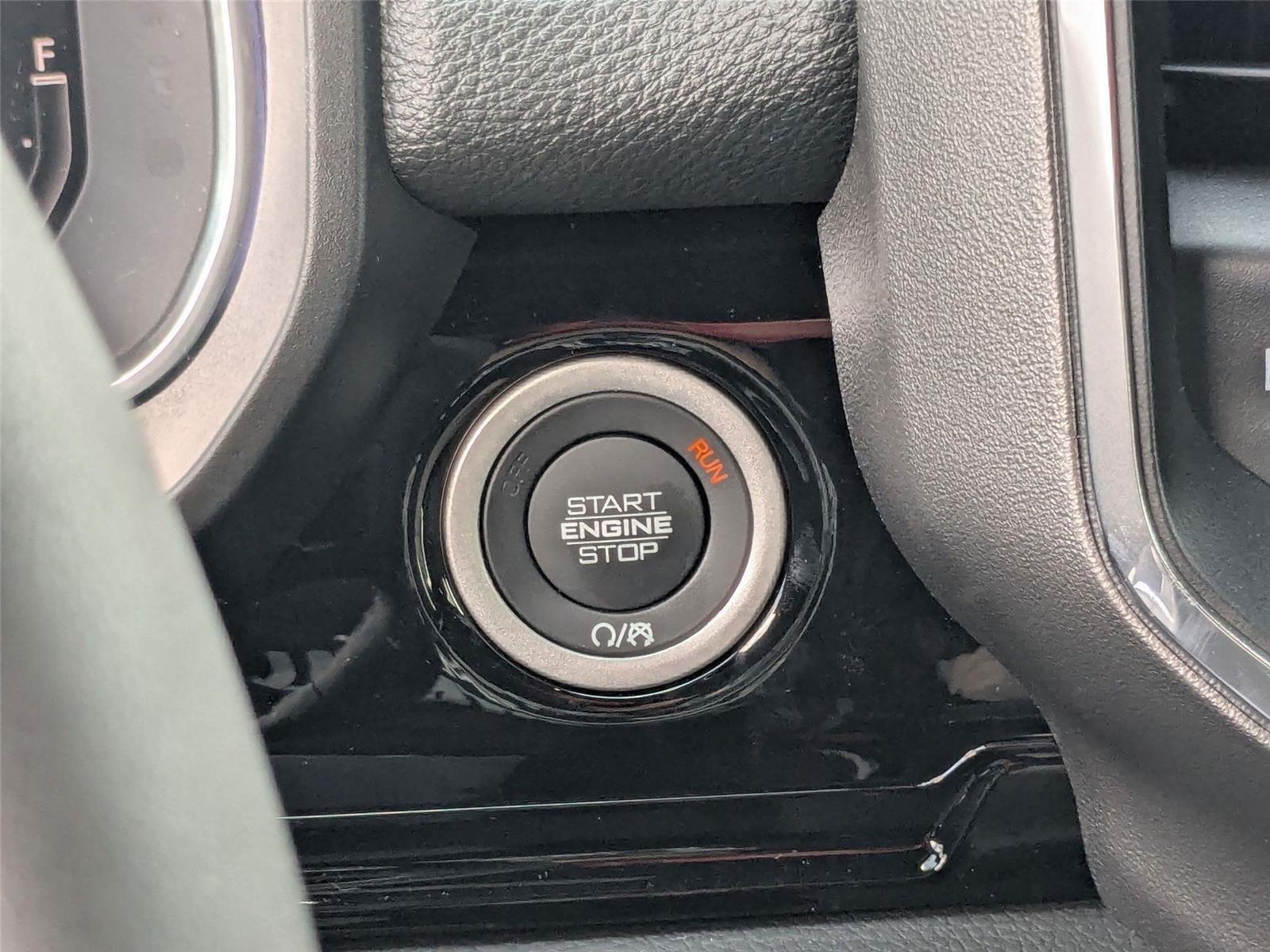 2026 RAM 1500 Laramie - Photo 16