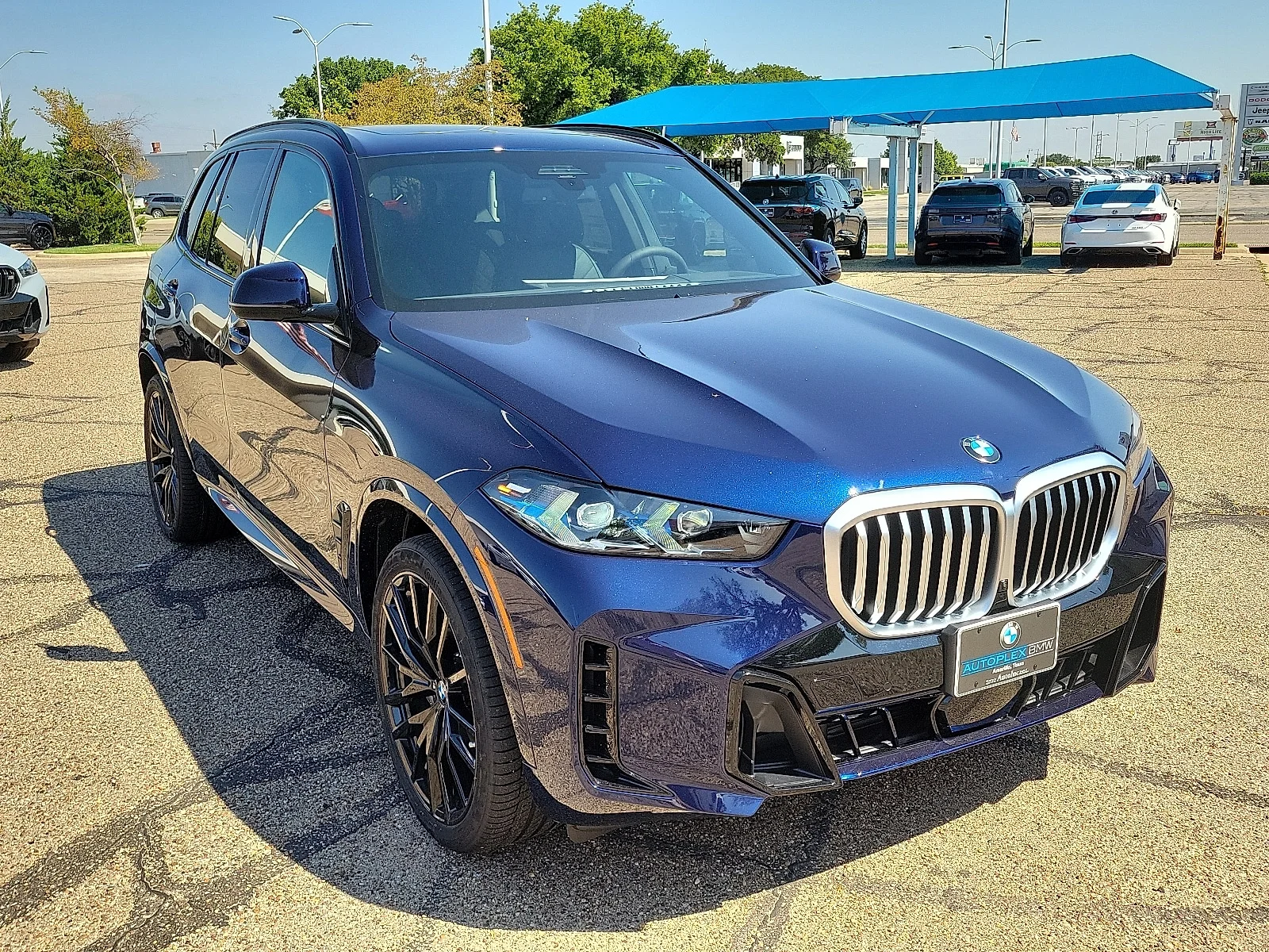 New 2026 Tanzanite Blue II Metallic BMW xDrive40i All-Wheel Drive Sports Activity Vehicle image 6