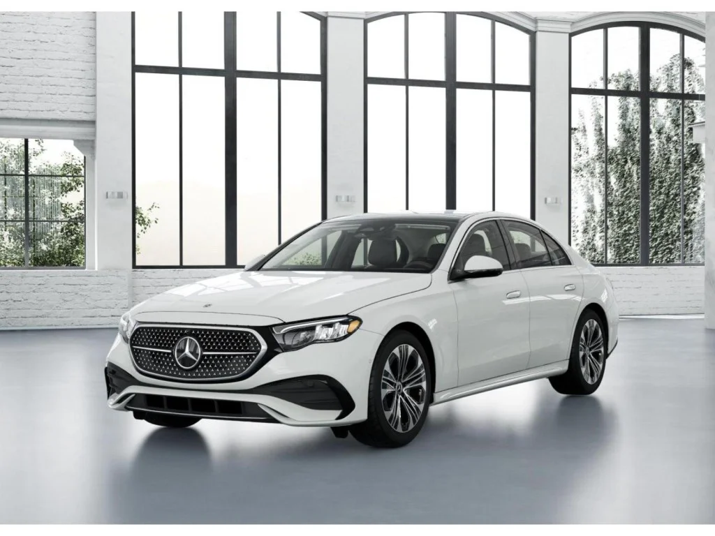 2025 Mercedes-Benz E-Class E350 - Photo 39
