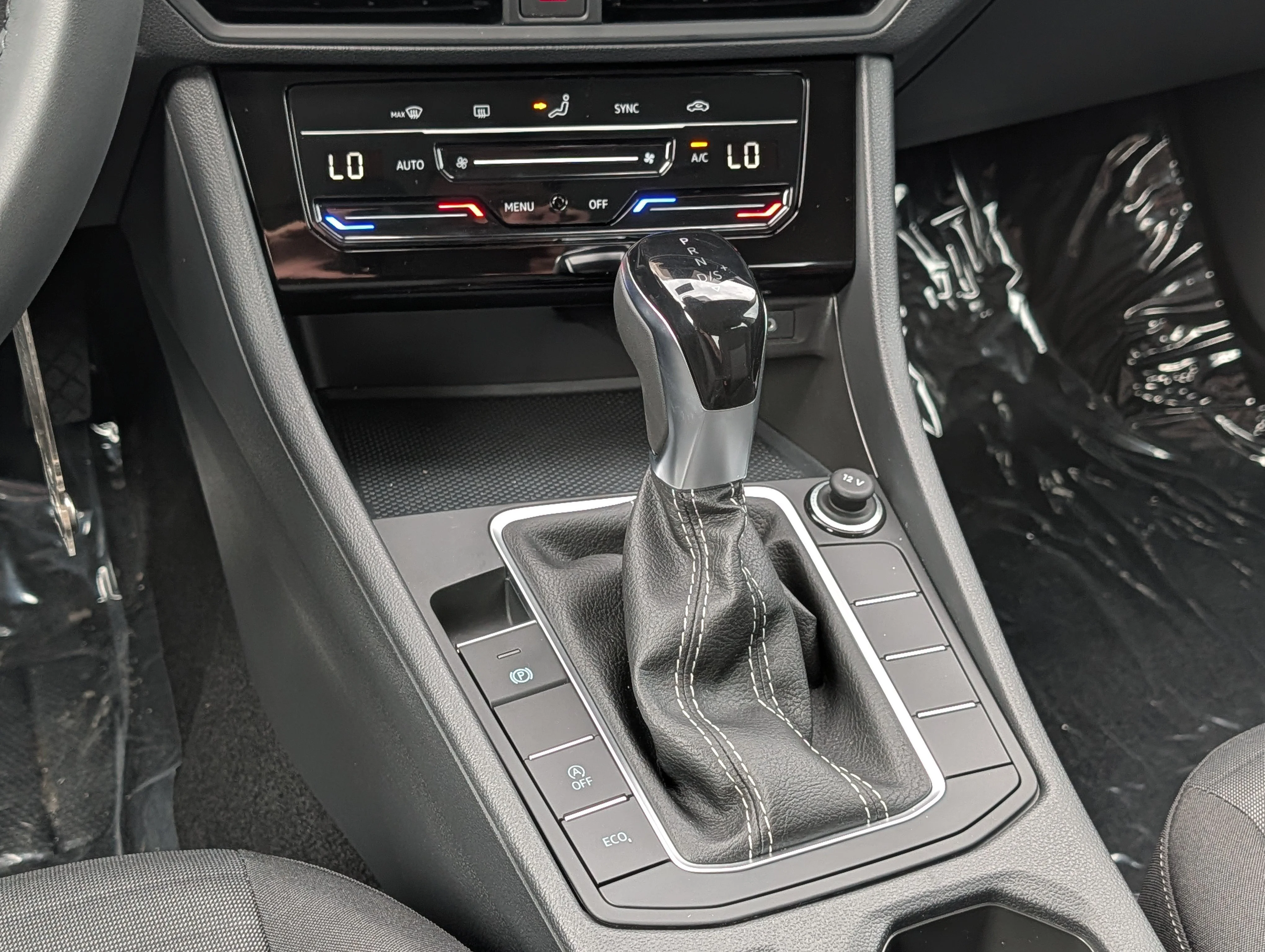 New 2026 Platinum Gray Metallic Volkswagen S image 11