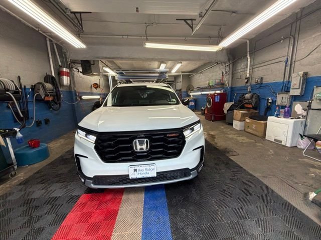Used 2024 White Honda TrailSport image 2