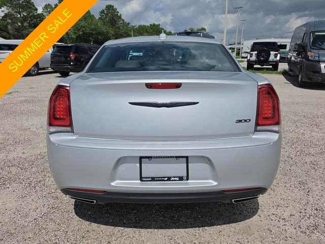 Certified Used 2021 Silver Chrysler Touring image 4