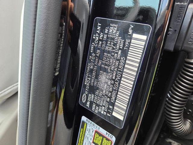 New 2027 Black Hyundai Blue SEL 7P image 17