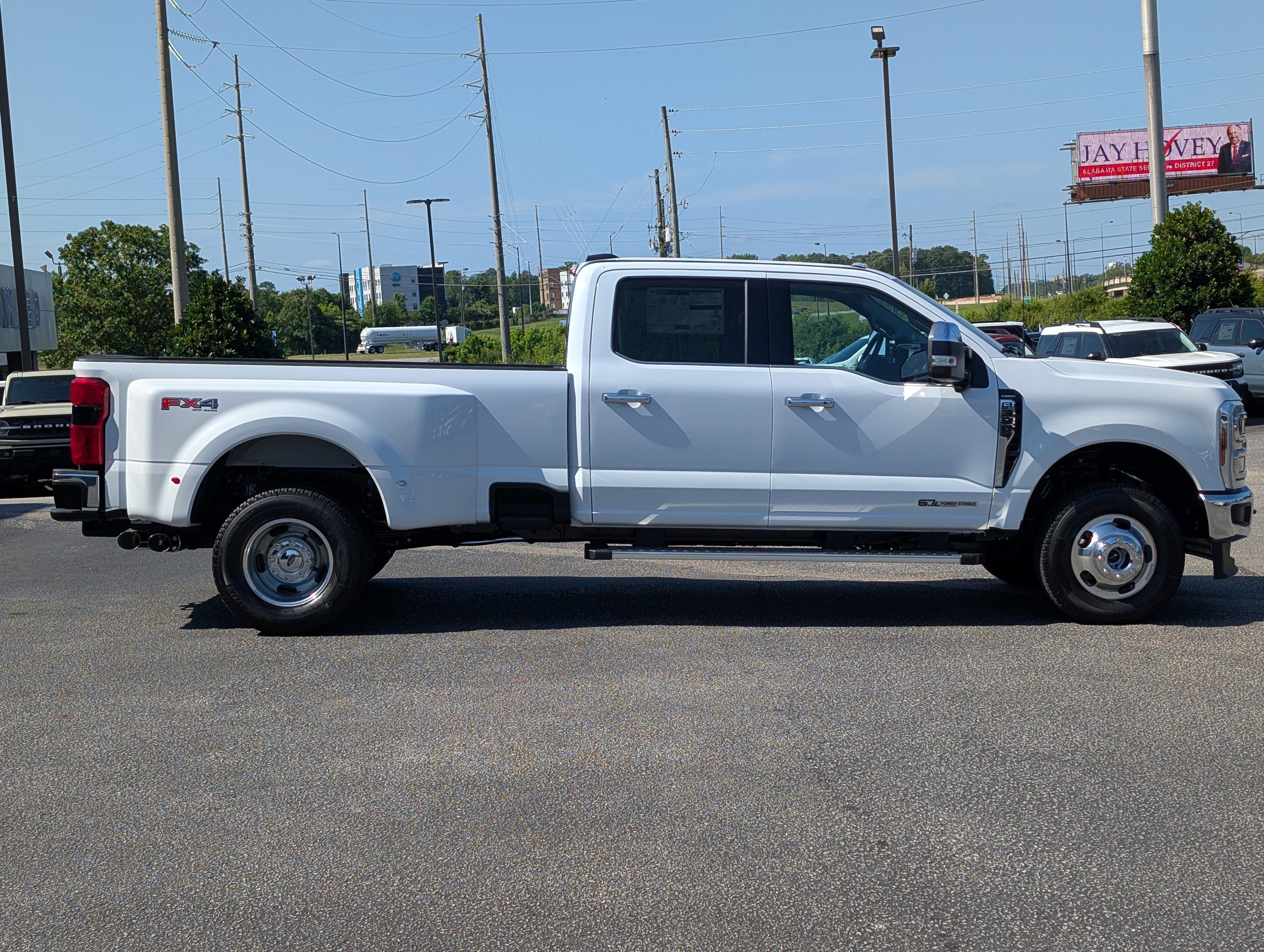 New 2026 Oxford White FORD F-350® Lariat® image 8