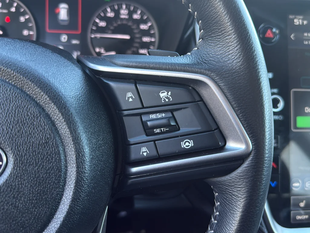 Certified Used 2025 Green Subaru Premium image 20