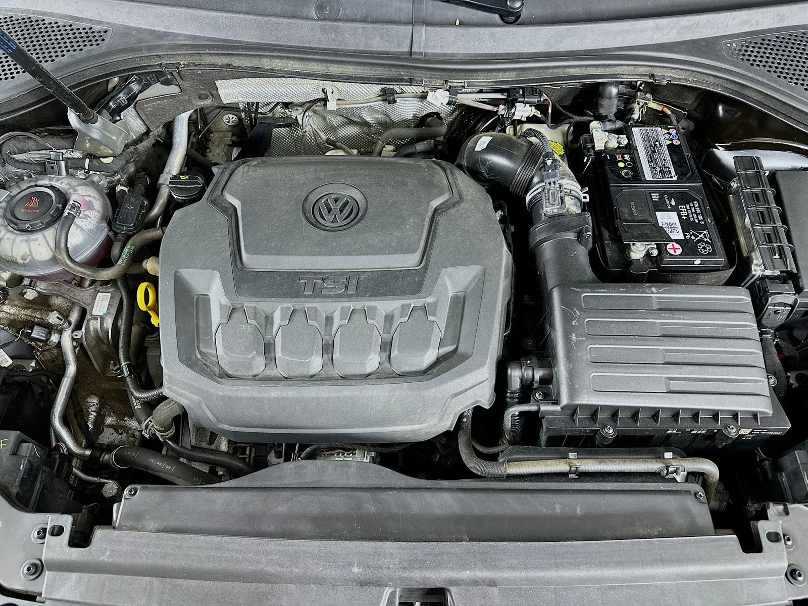 Used 2022 Silver Volkswagen  image 13