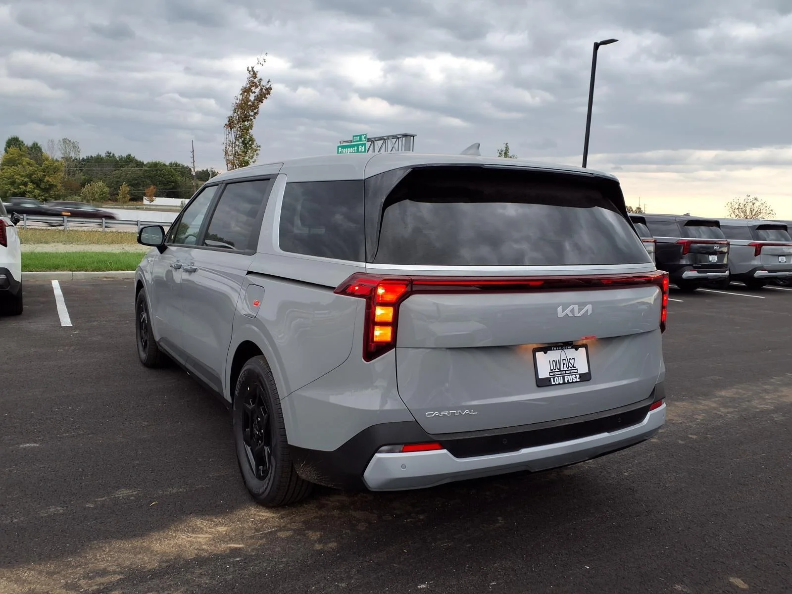 New 2027 Ceramic Silver Kia LX image 2