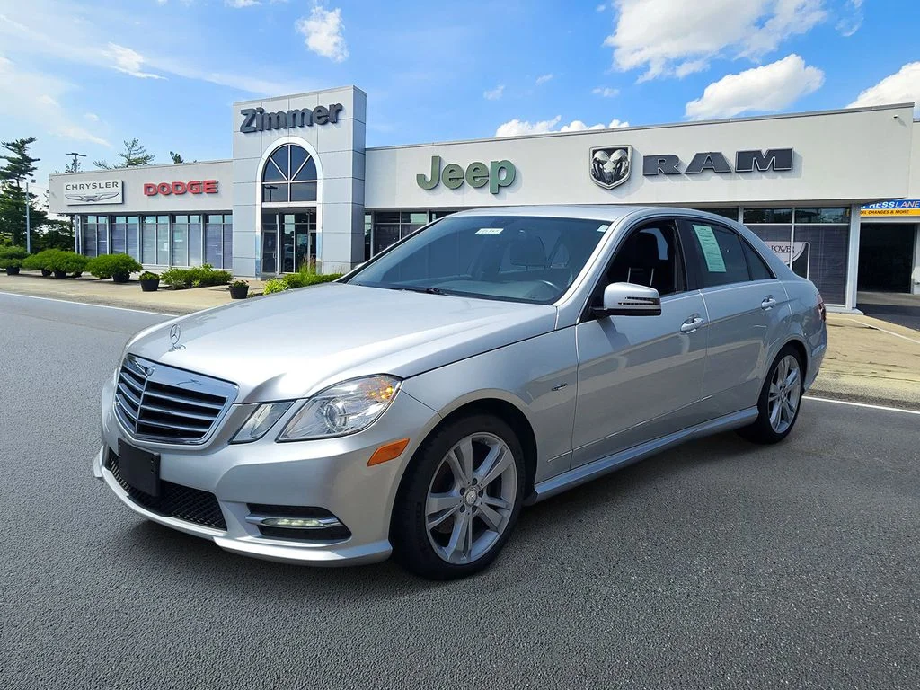 Used 2012 Silver Mercedes-Benz E 350 image 2
