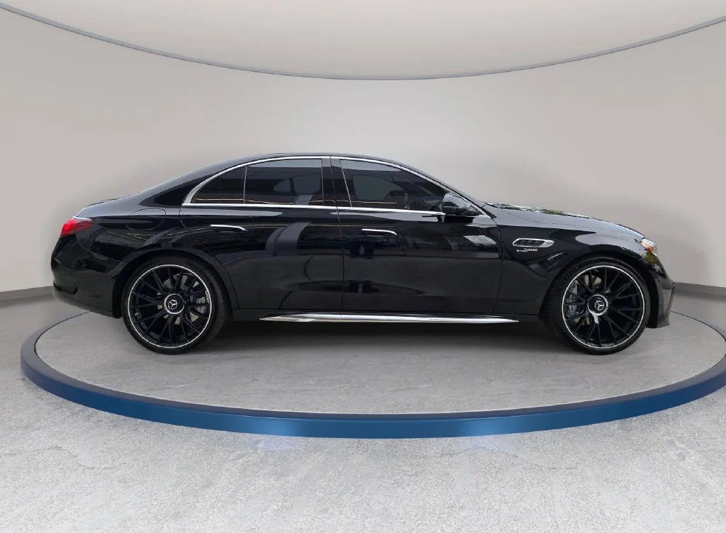 Used 2025  Mercedes-Benz E 53 AMG® image 5