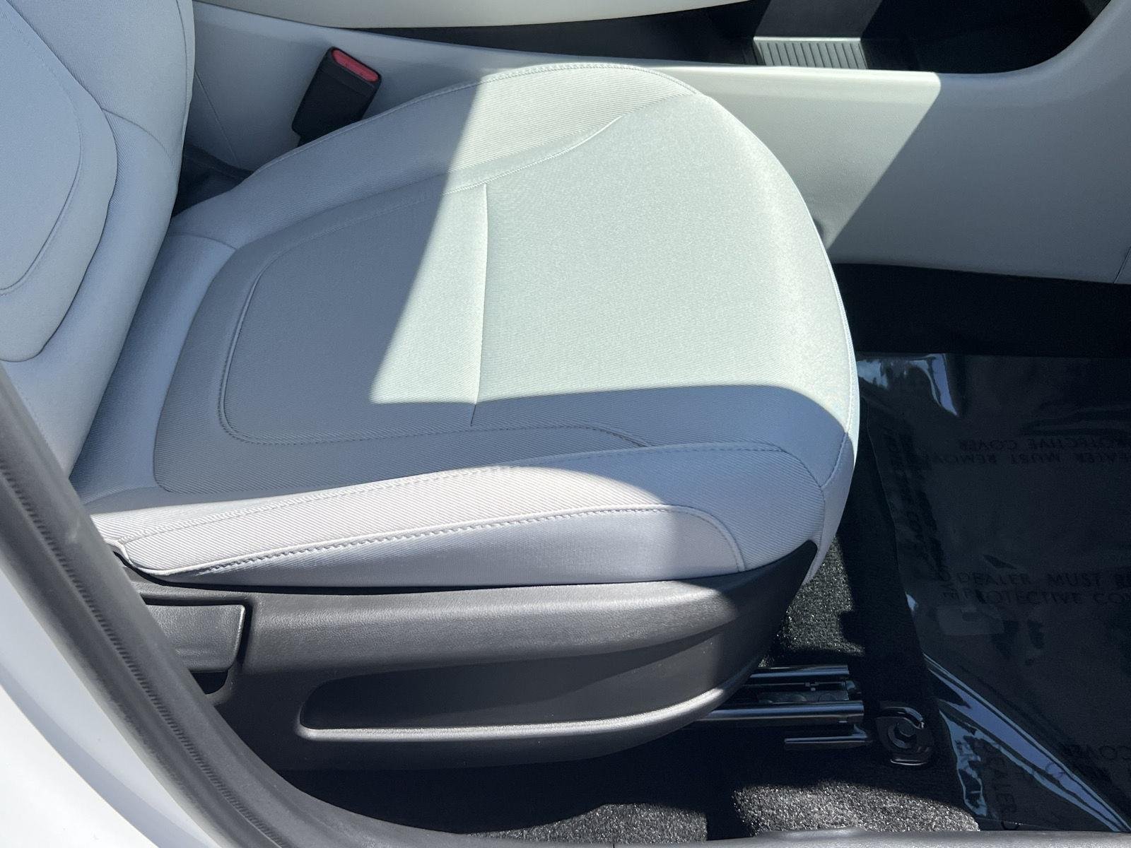 New 2026 Creamy White Pearl Hyundai Blue image 18
