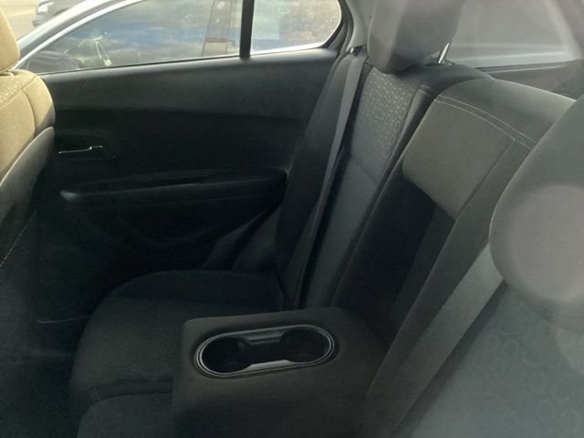 Used 2020 Gray Chevrolet LS image 13