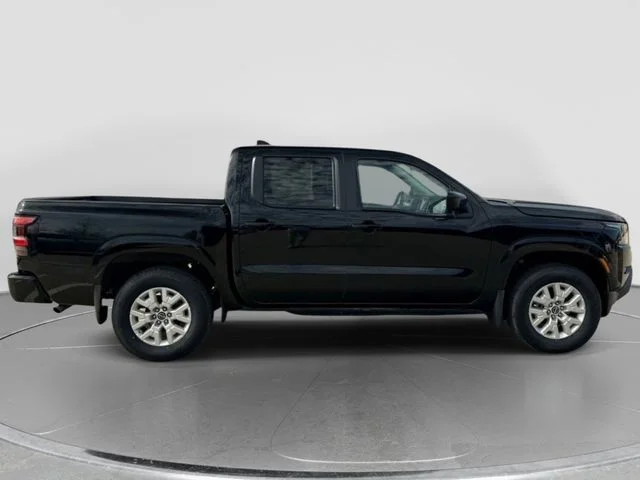 Used 2022 Black Nissan SV image 8