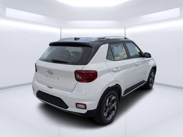 New 2025 White Hyundai Limited image 3