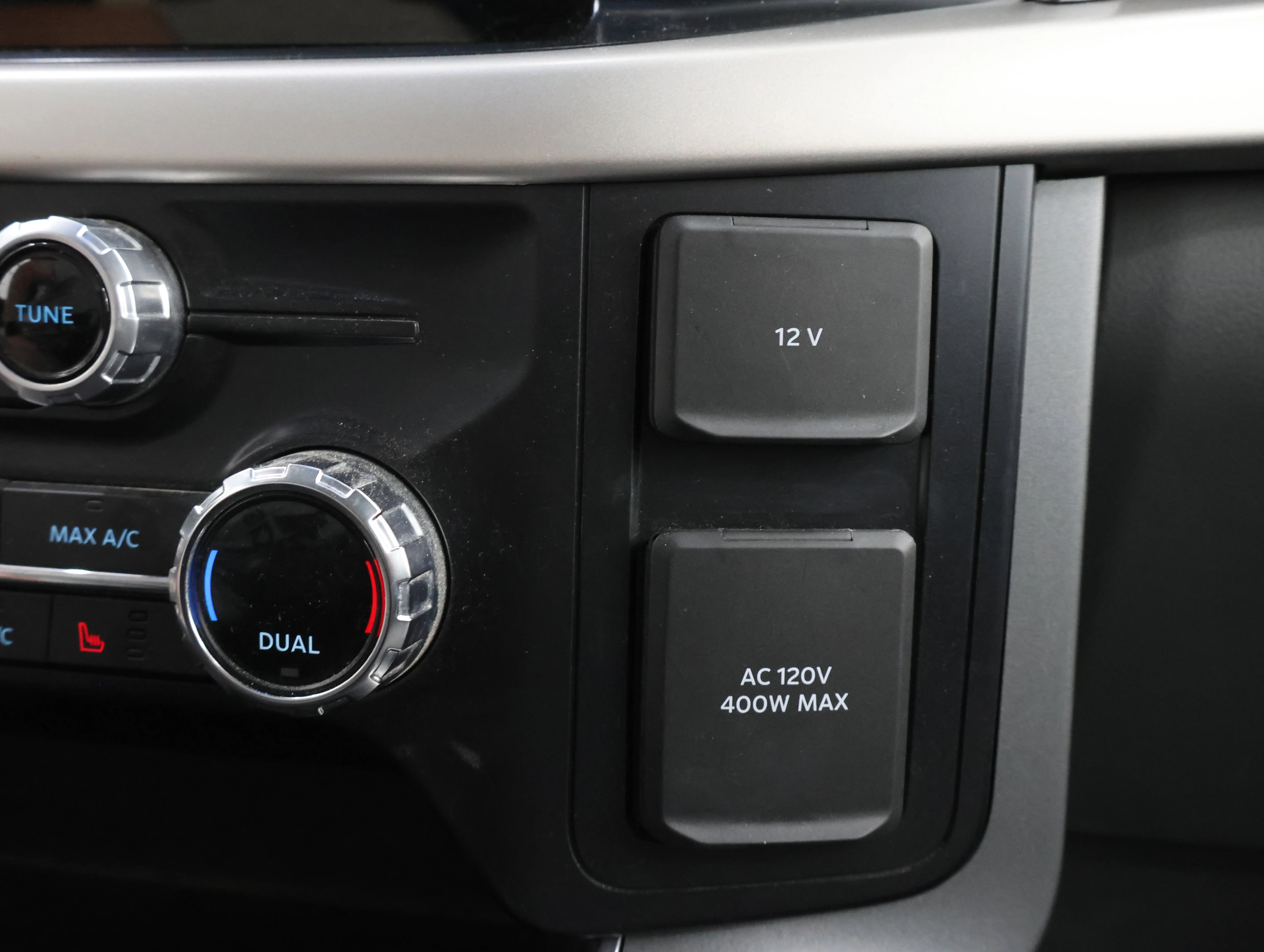 Used 2021 Guard Metallic Ford XLT image 50