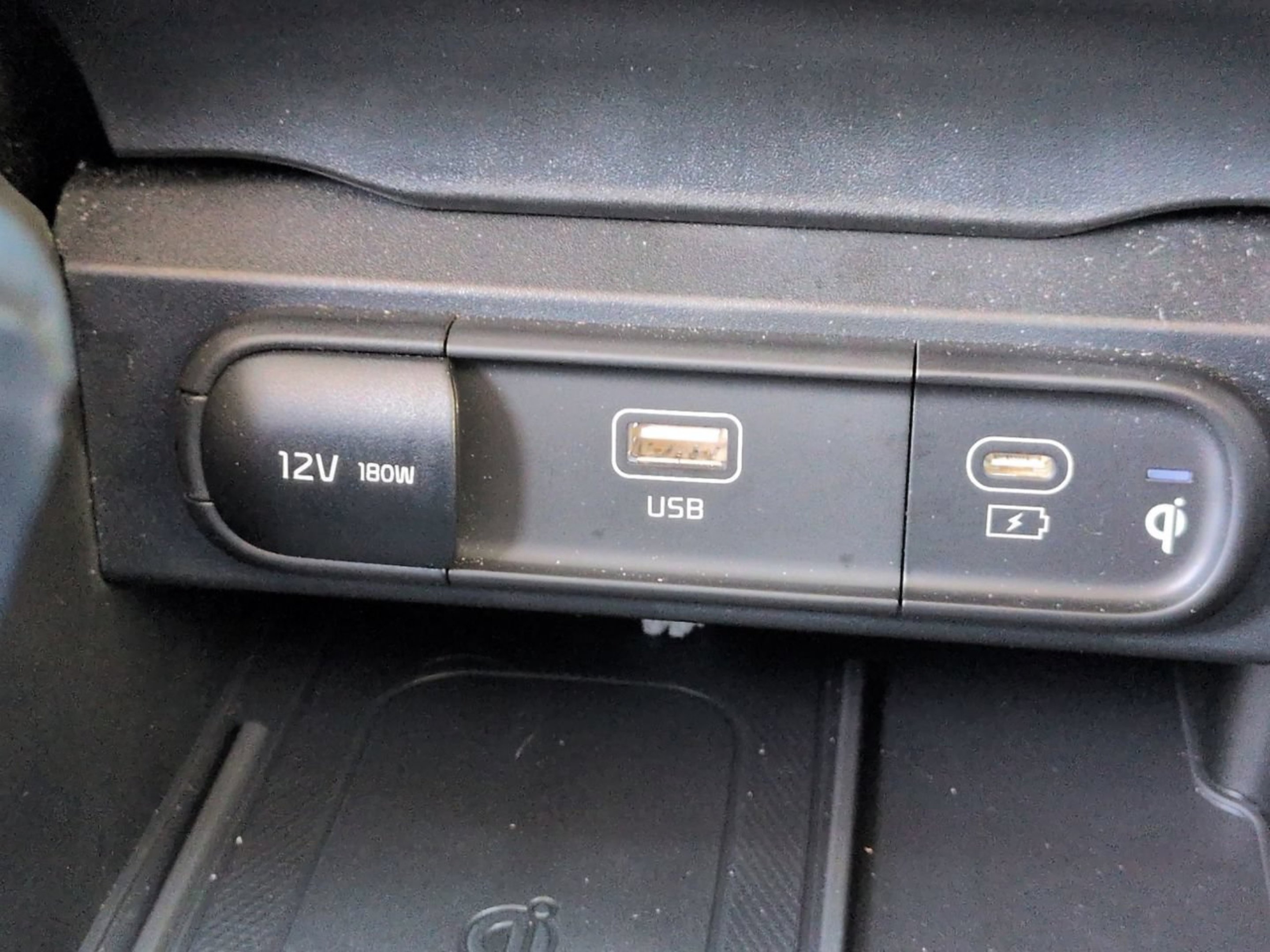 Certified Used 2025 Everlasting Silver Kia EX image 24
