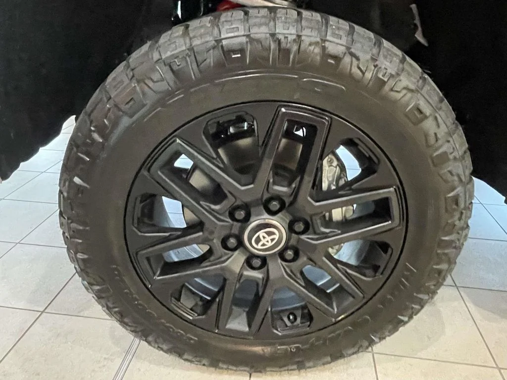 New 2026 Wind Chill Pearl Toyota Limited image 5