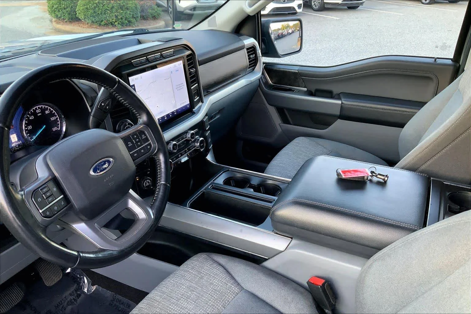 Used 2022 Iconic Silver Metallic Ford XLT image 15