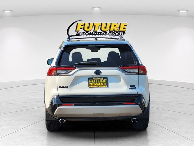 Used 2024 Off-white Toyota XSE image 8