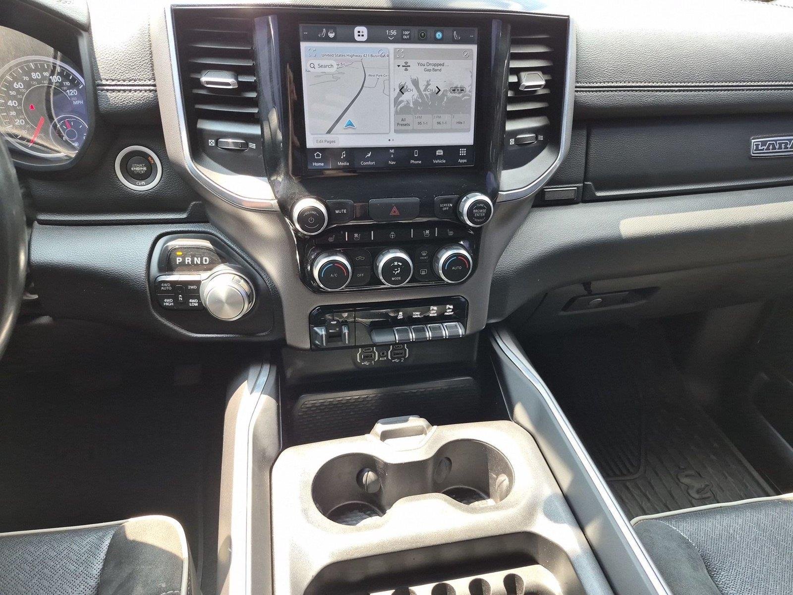 Used 2022 Billet Silver Metallic Clearcoat Ram Laramie image 28