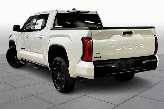 Certified Used 2026 WIND CHILL PEARL Toyota  image 12