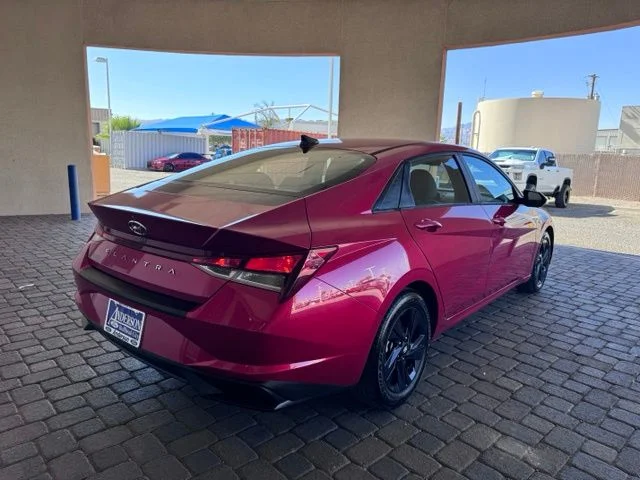 Certified Used 2021 Calypso Red Hyundai SEL image 5