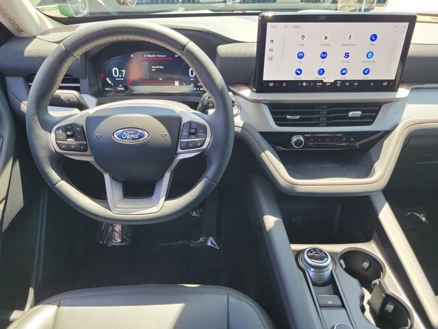 Used 2026 Star White Ford Active image 4