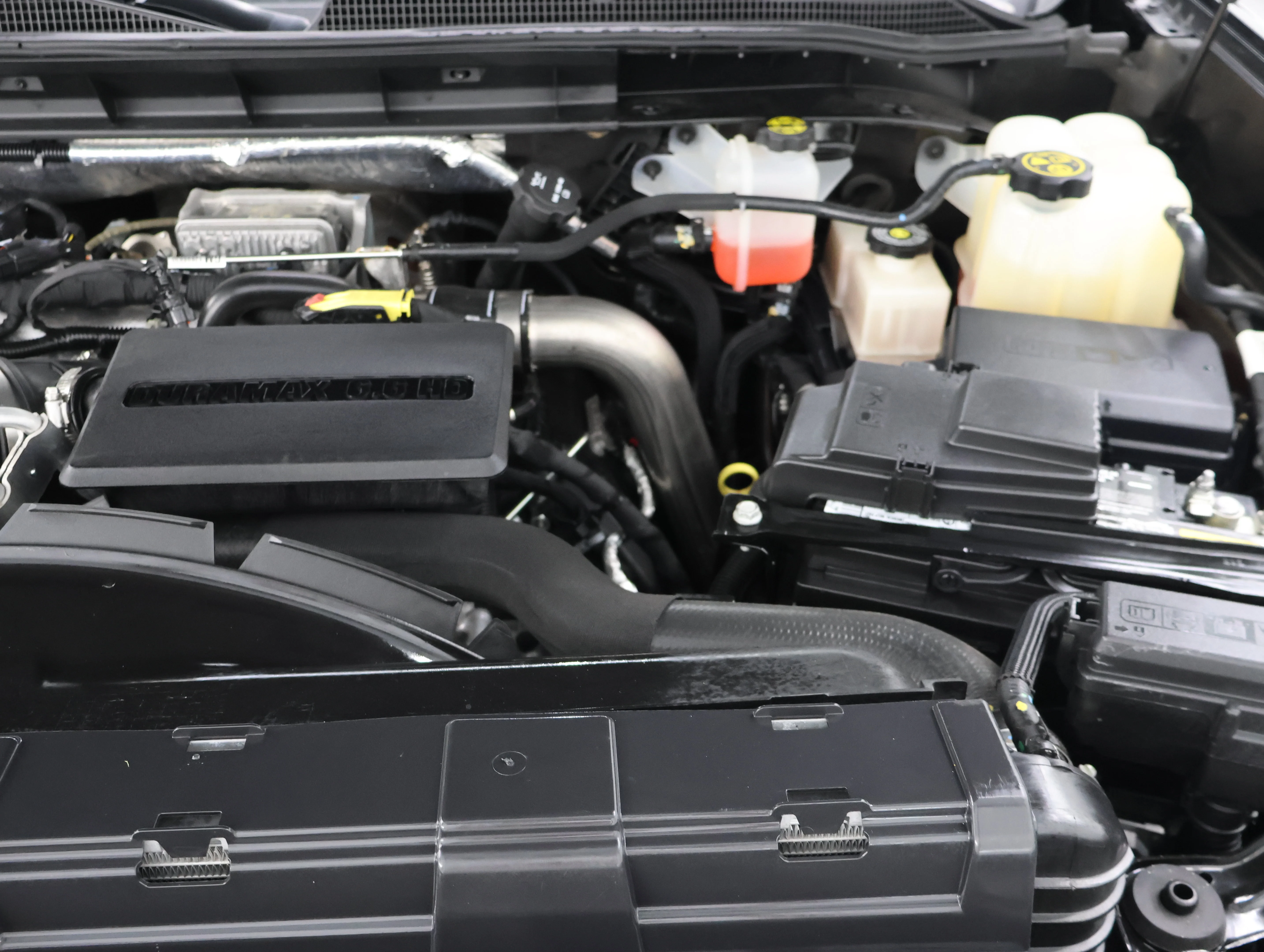 Used 2023 Black Chevrolet LT image 17