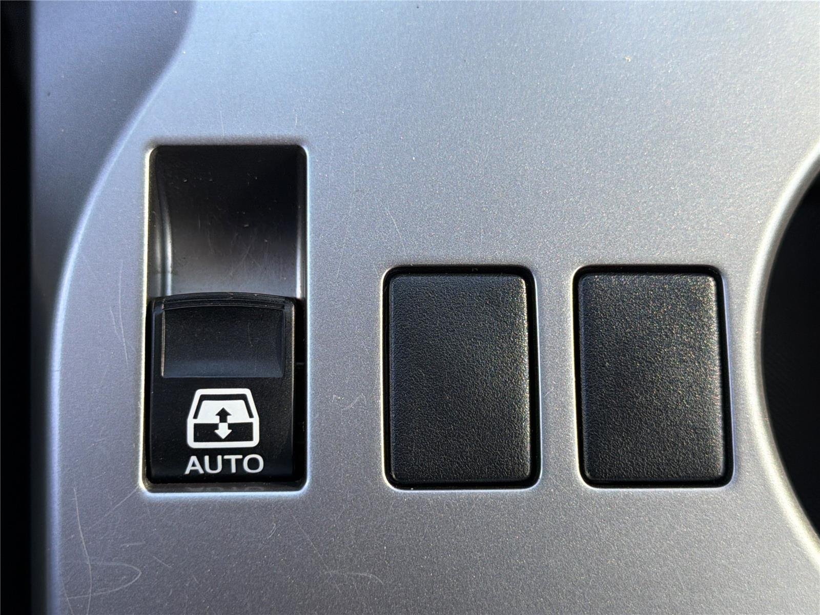 2022 Toyota 4Runner Limited - Photo 10