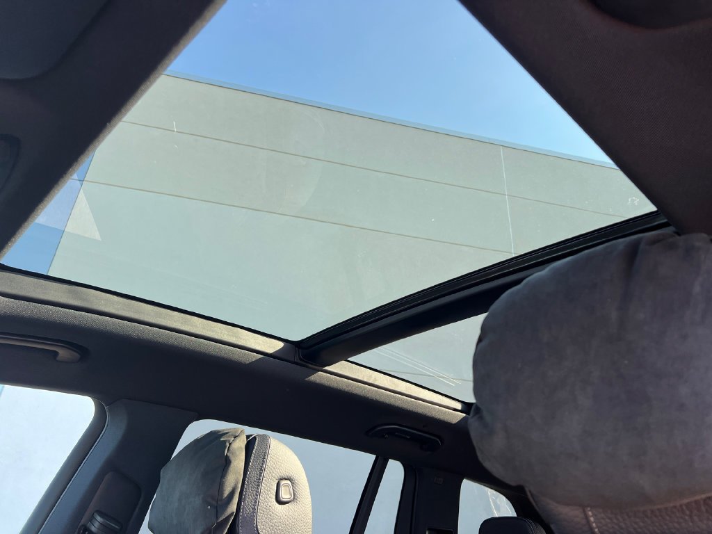 New 2026 MANUFAKTUR Silicon Grey Mercedes-Benz GLS 450 image 24
