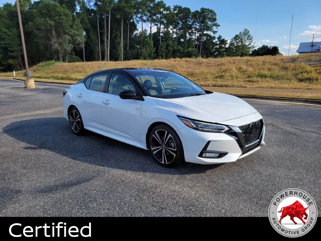 Used 2023 White Nissan SR image 9