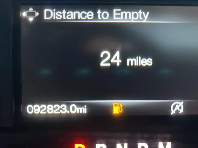 Certified Used 2020 Oxford White Ford XLT image 32