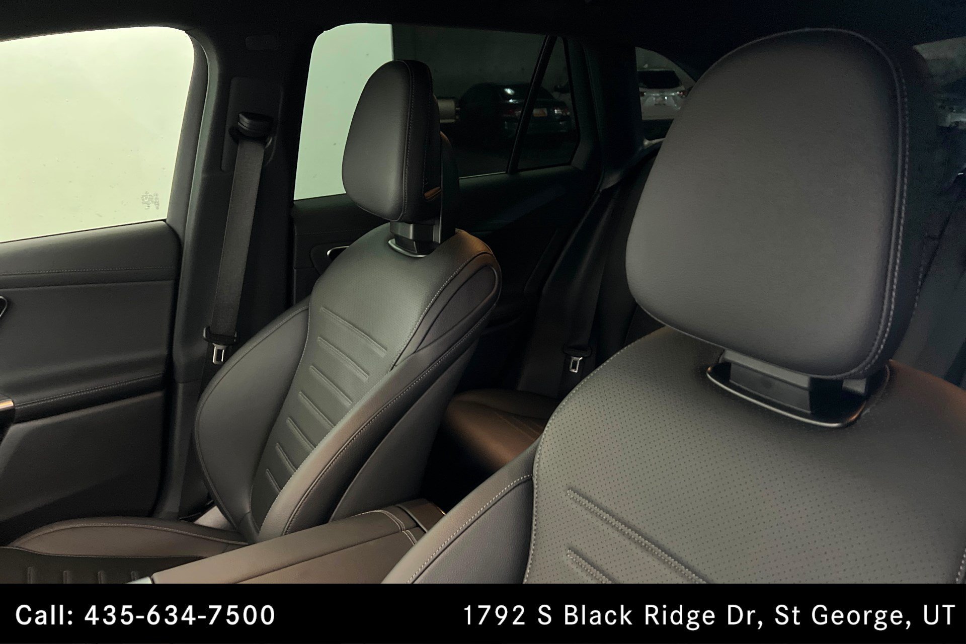 Certified Used 2026 Black Mercedes-Benz GLC 300 image 17