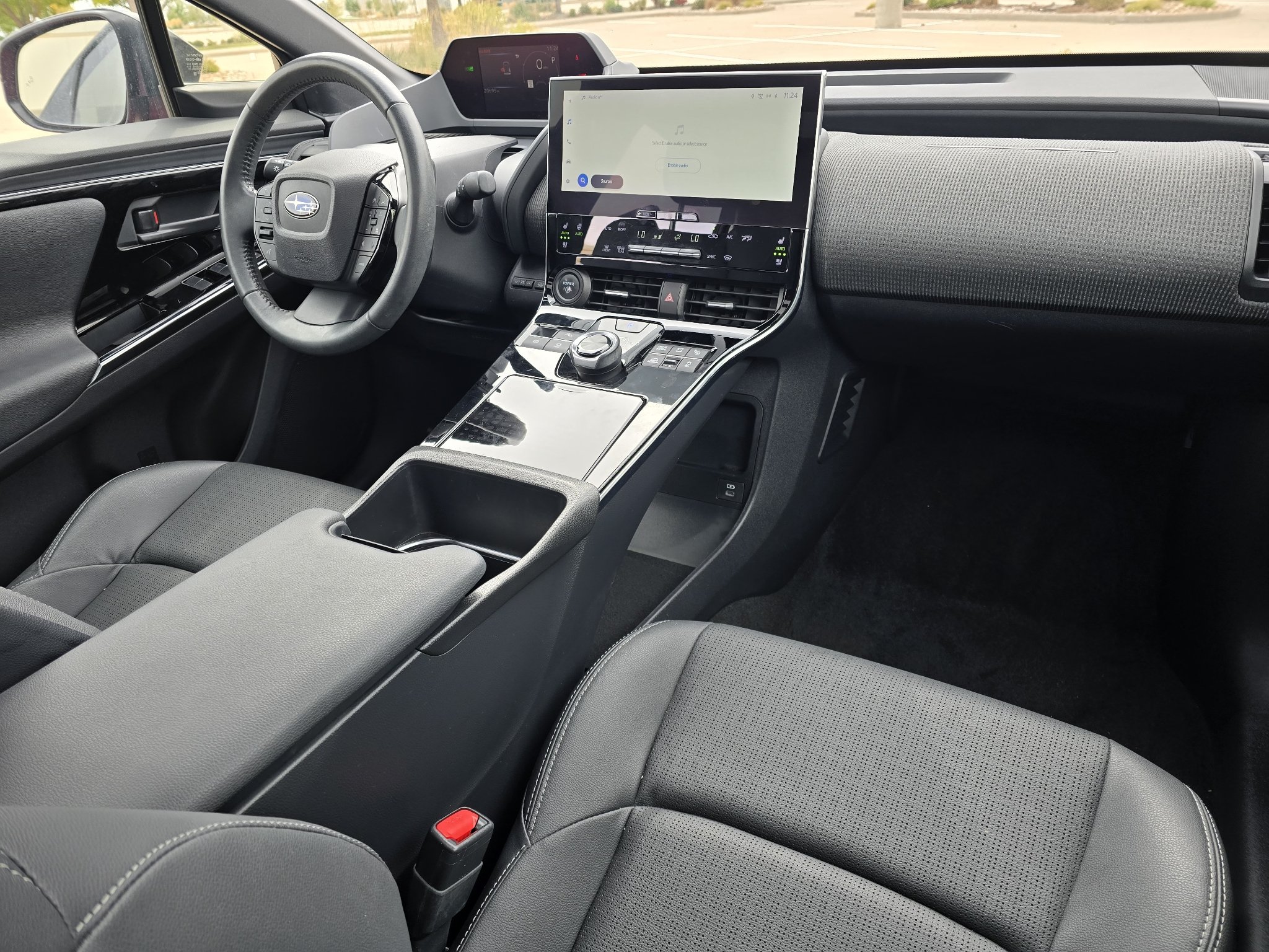 Used 2023 Elemental Red Pearl 2-Tone Subaru Touring image 28