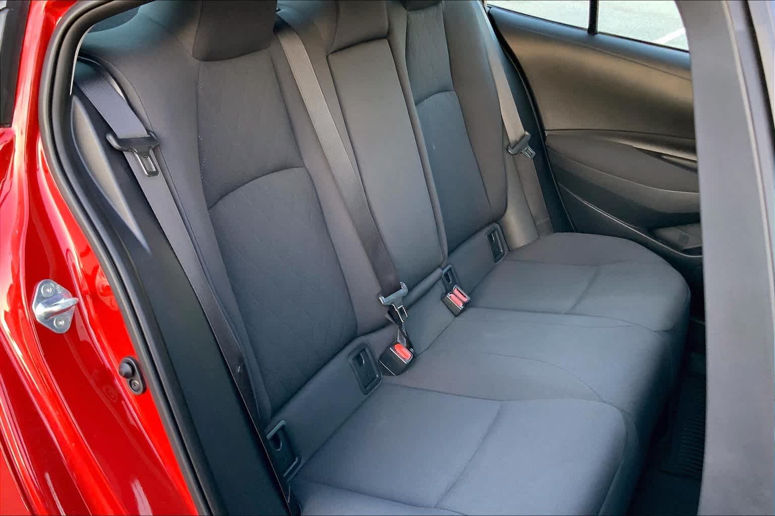 Used 2020 Barcelona Red Metallic Toyota LE image 20
