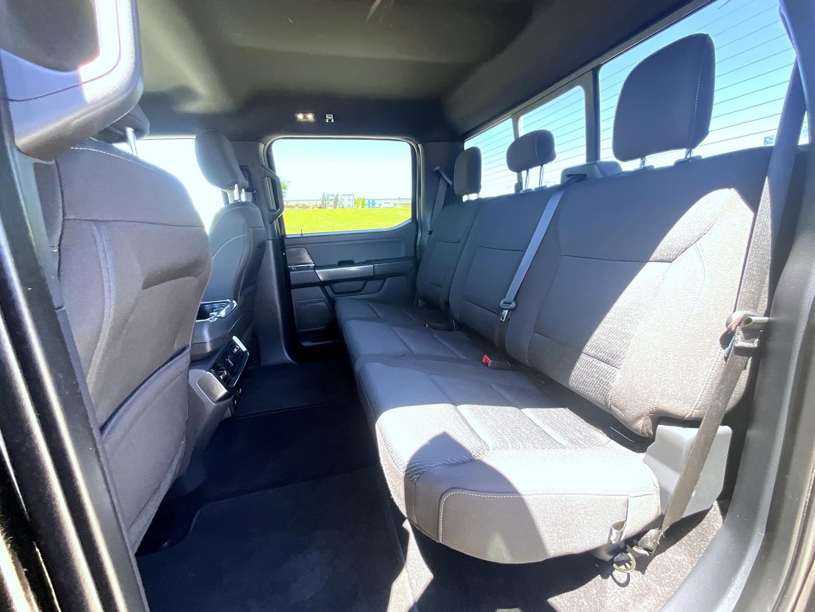 Used 2023 Black Ford XLT image 20