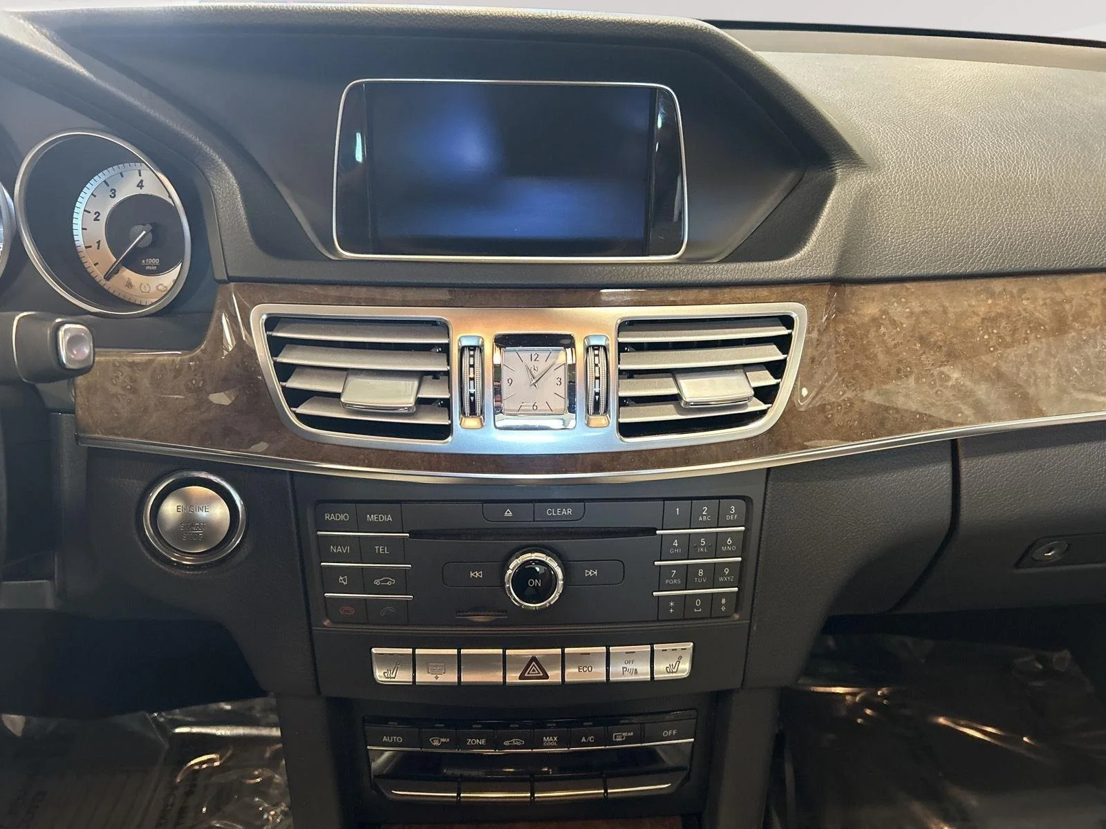 Used 2016 Selenite Grey Metallic Mercedes-Benz E 350 Sport image 14