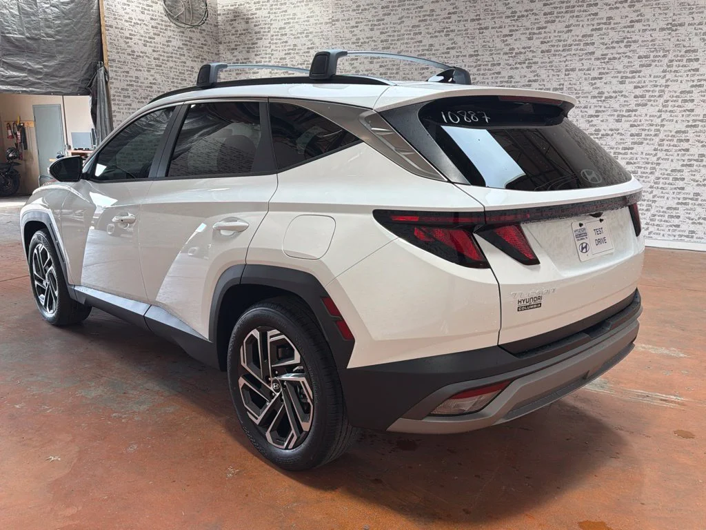 New 2026 Serenity White Pearl Hyundai SEL Plus image 5