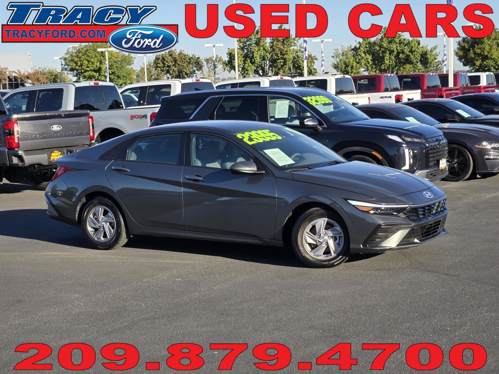 Used 2025 Amazon Gray Hyundai SE image 1