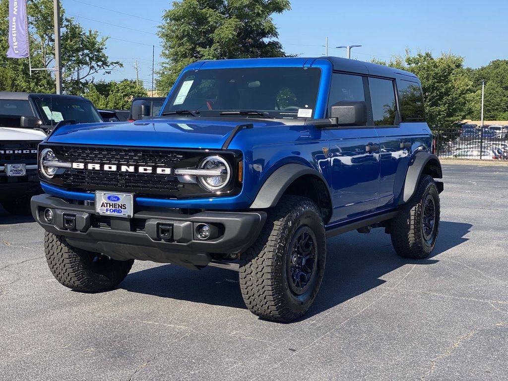 New 2026 Velocity Blue Metallic Ford Badlands® image 6