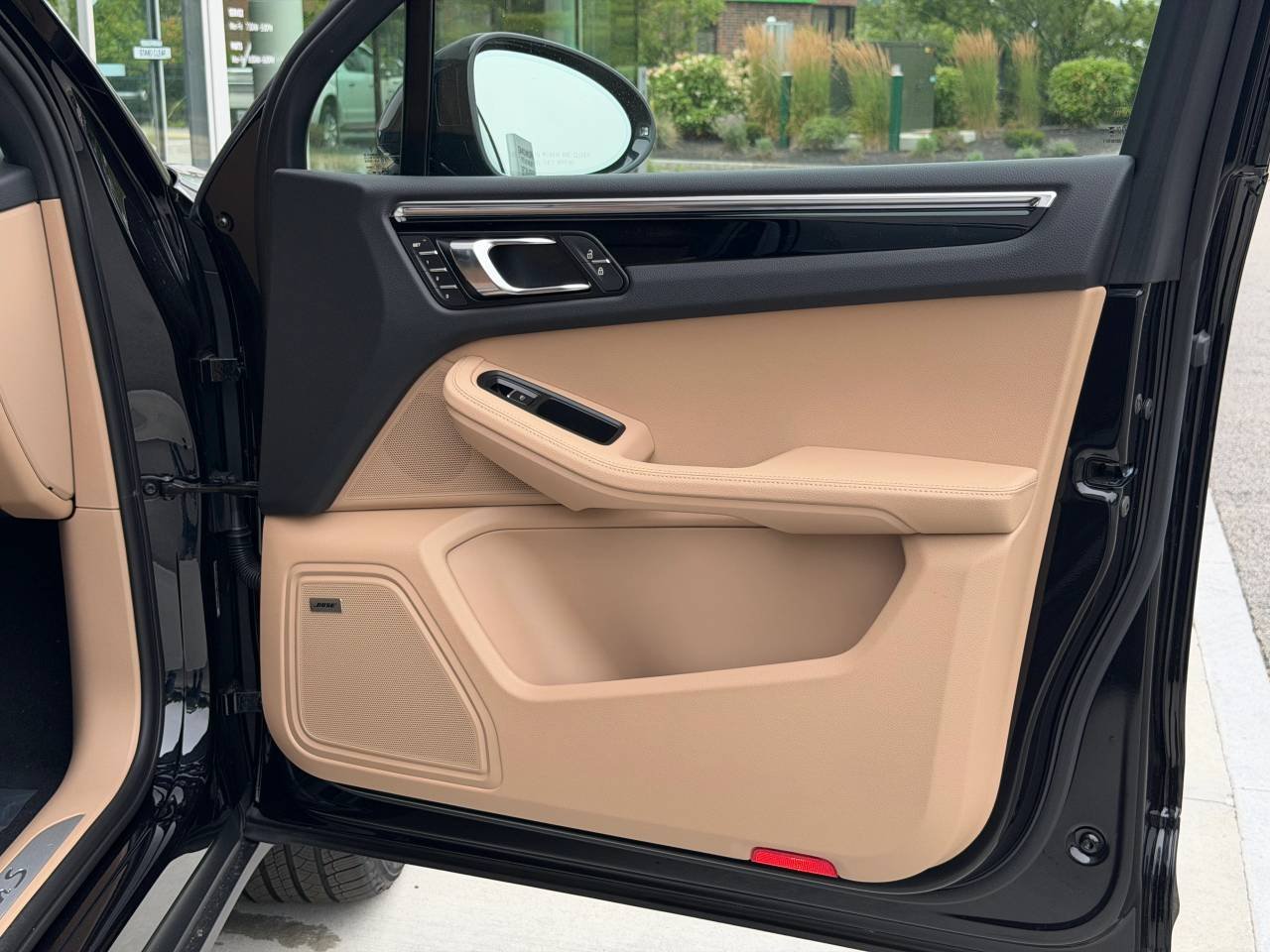 2026 Porsche Macan S - Photo 22