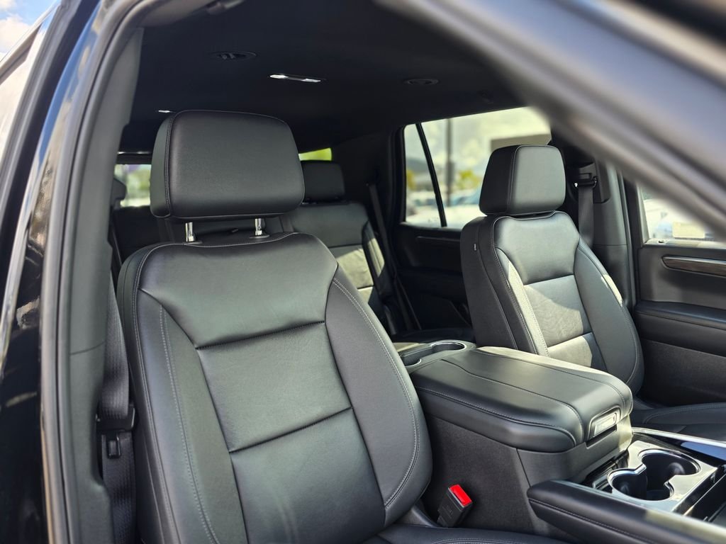 2025 Chevrolet Tahoe LT - Photo 11