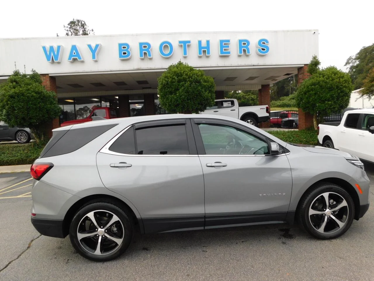Used 2024 Sterling Gray Metallic Chevrolet FWD 4DR LT W/1LT image 1