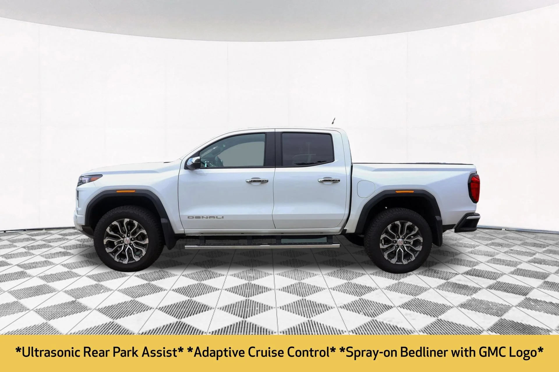 Used 2026 Summit White GMC Denali image 11