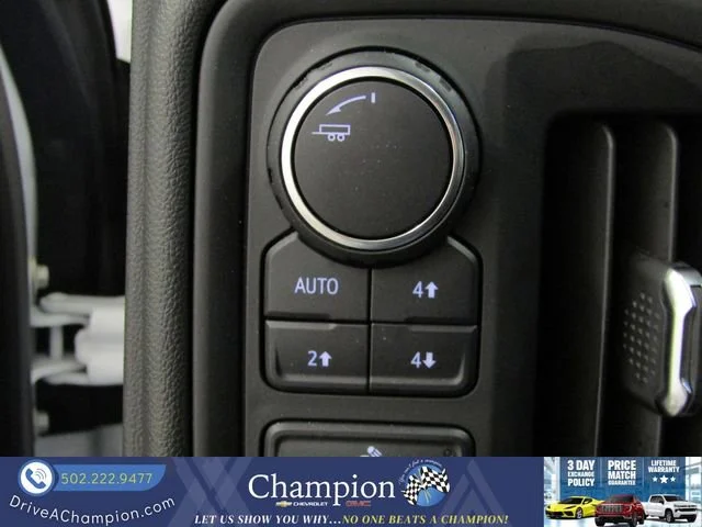 Certified Used 2025 Summit White Chevrolet Custom Trail Boss image 23