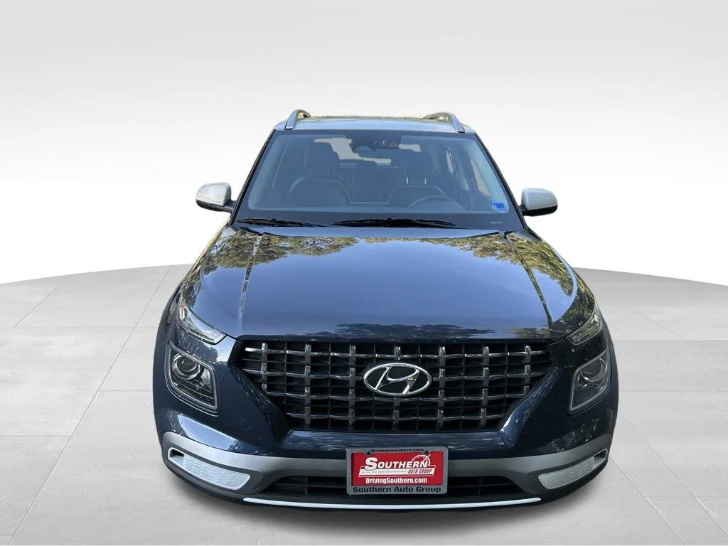 Used 2026 White Hyundai SEL image 10