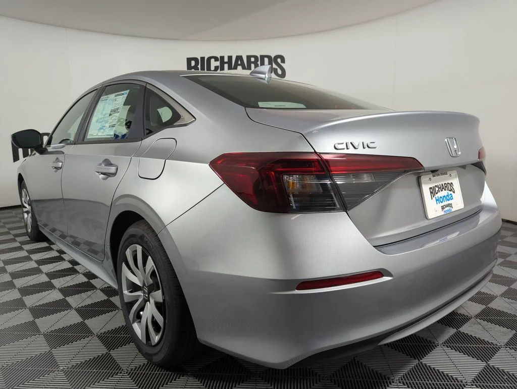 New 2026 Solar Silver Metallic Honda LX image 3